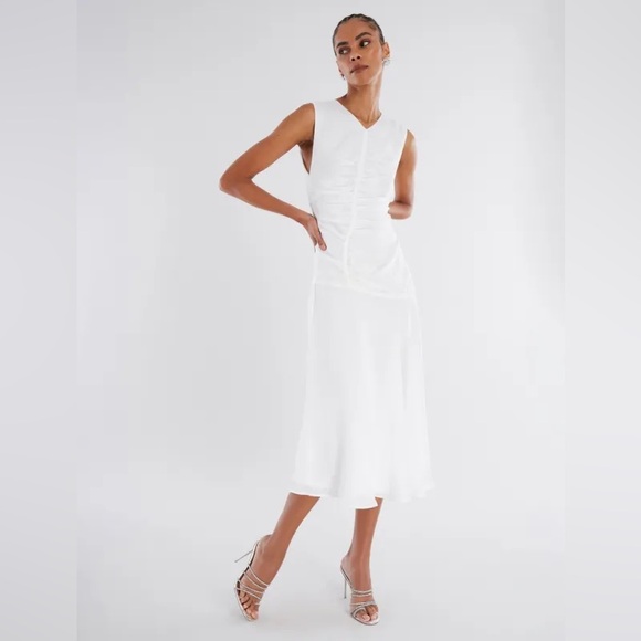 BCBGMaxAzria NWT Ruched Drop Waist Midi Dress - Picture 1 of 12